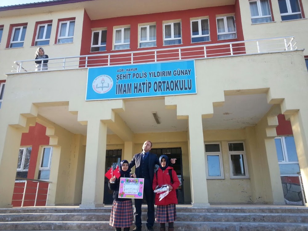 Şehit Polis Yıldırım Günay İmam Hatip Ortaokulu Fotoğrafları 1