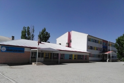 Taşlıçay Mehmet Akif Ersoy İlkokulu fotoğraf 2