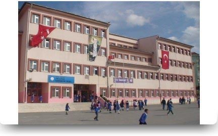 Ahi Evran İlkokulu kampüs fotoğrafı