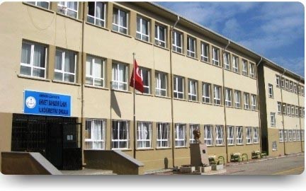 Ahmet Bahadır İlhan Ortaokulu kampüs fotoğrafı