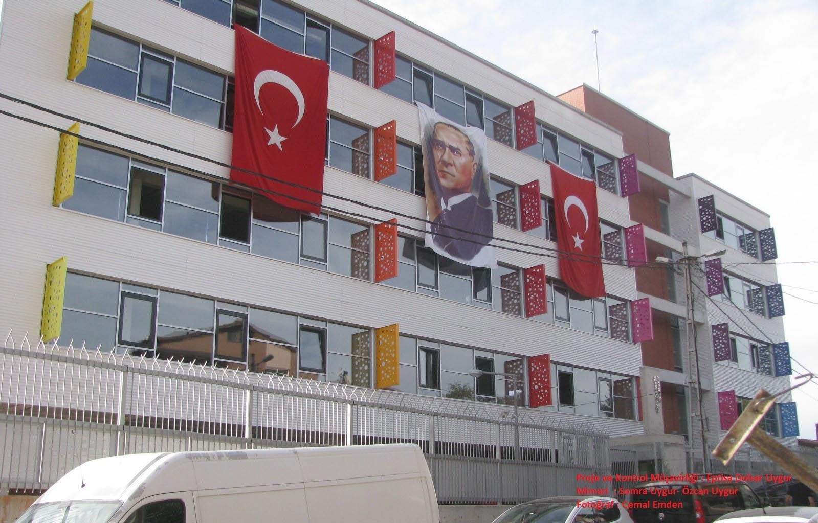 Ahmet Cuhadaroğlu İlkokulu kampüs fotoğrafı