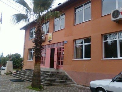 Aksu Lisesi kampüs fotoğrafı
