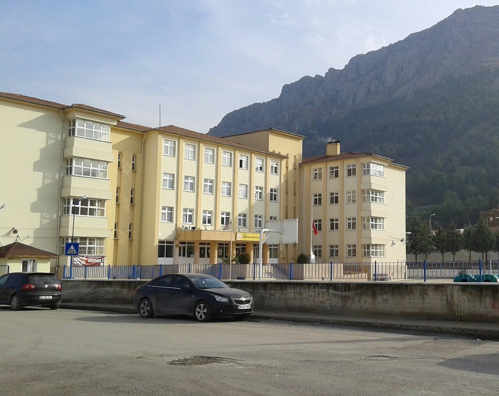 Amasya İmam Hatip Ortaokulu Fotoğrafları 1