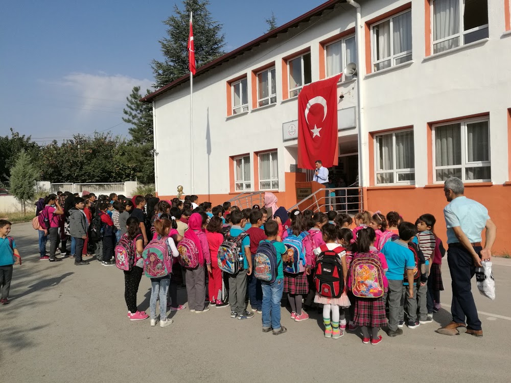 Ovasaray İlkokulu Fotoğrafları 1