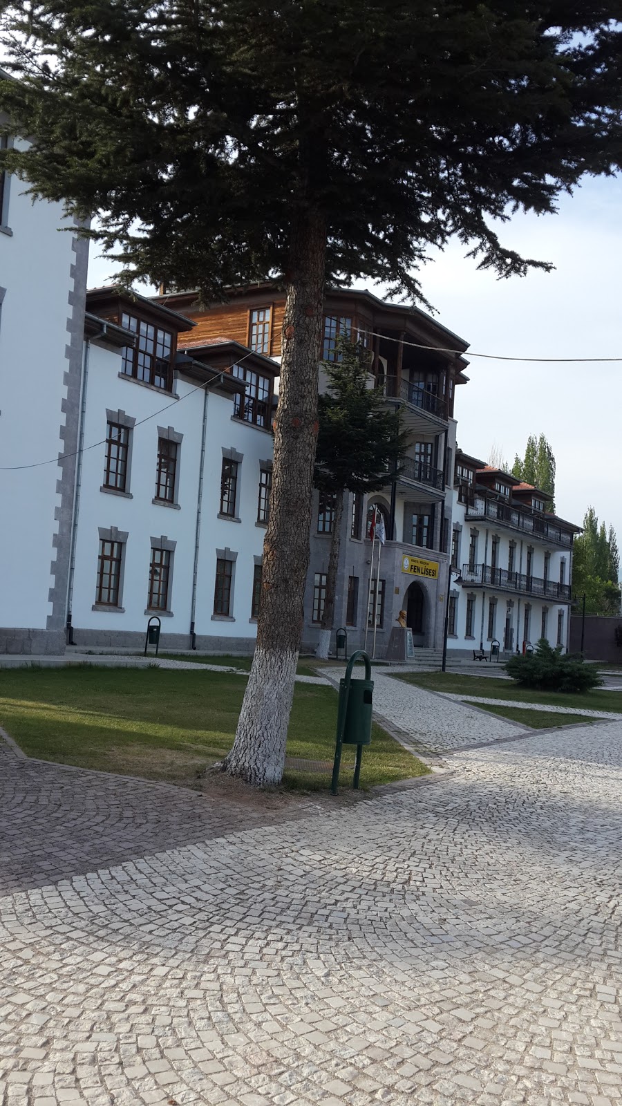 Merzifon Fen Lisesi Fotoğrafları 1