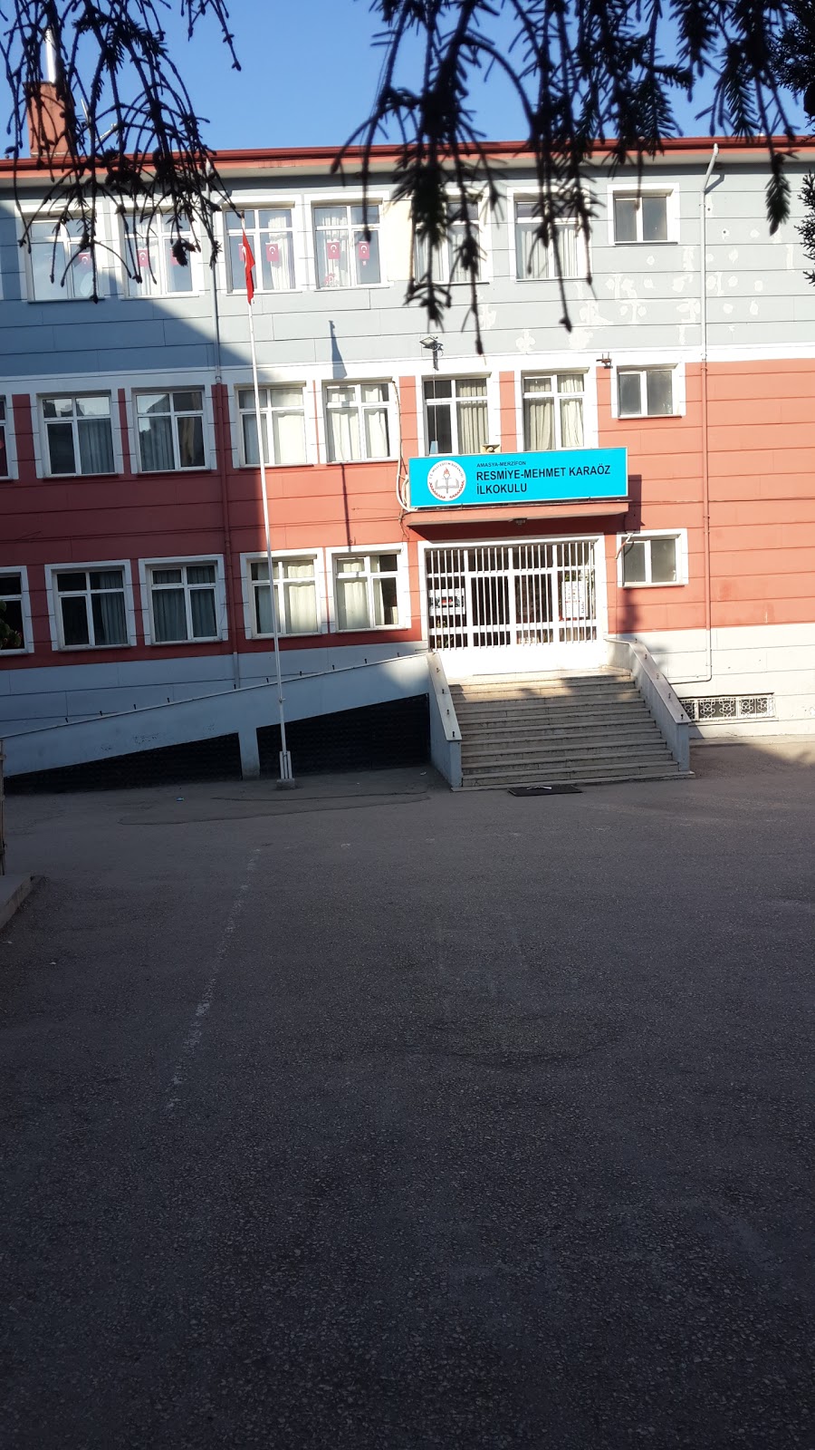 Resmiye Mehmet Karaöz İlkokulu Fotoğrafları 2