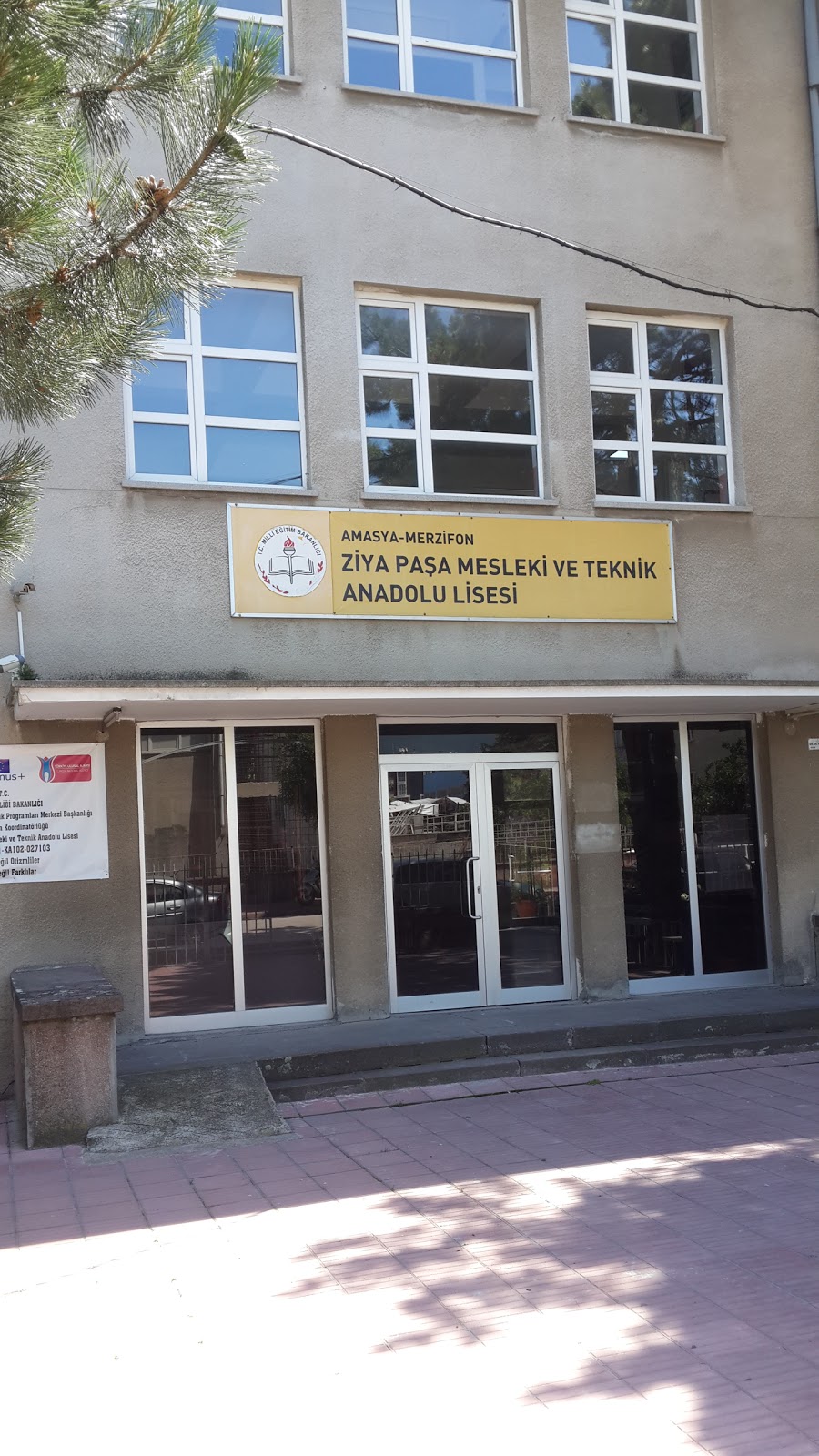 Merzifon Ziya Paşa Mesleki Ve Teknik Anadolu Lisesi Fotoğrafları 1