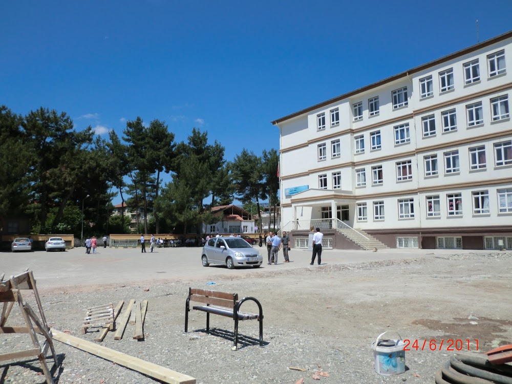 Göynücek Atatürk Ortaokulu Fotoğrafları 2