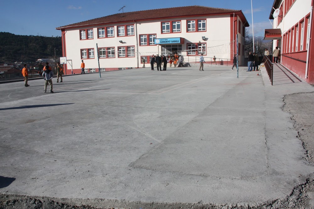 Taşova Cumhuriyet İlkokulu Fotoğrafları 2