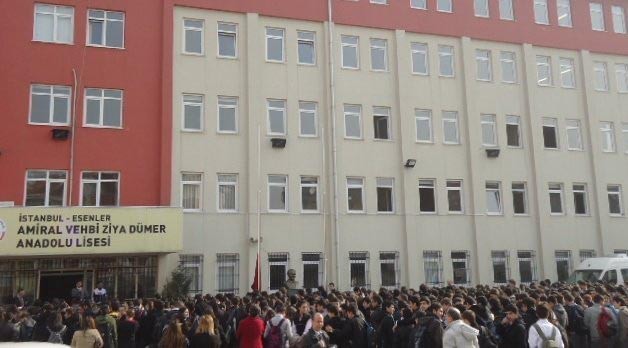 Amiral Vehbi Ziya Dümer Anadolu Lisesi kampüs fotoğrafı