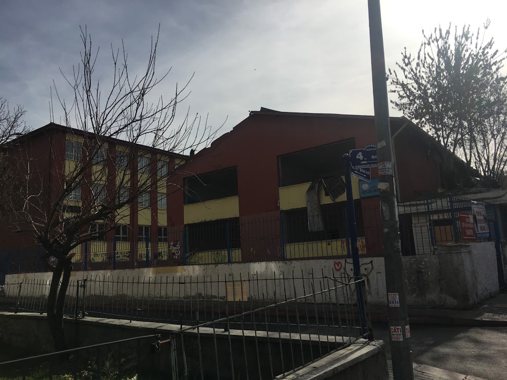 Kalecik Ahiler Ortaokulu Fotoğrafları 1