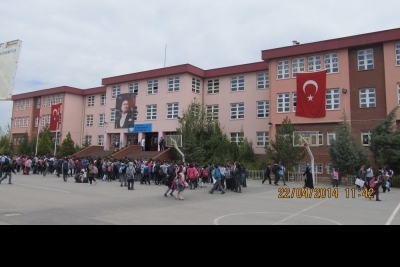 Elmadağ Cumhuriyet İlkokulu Fotoğrafları 1