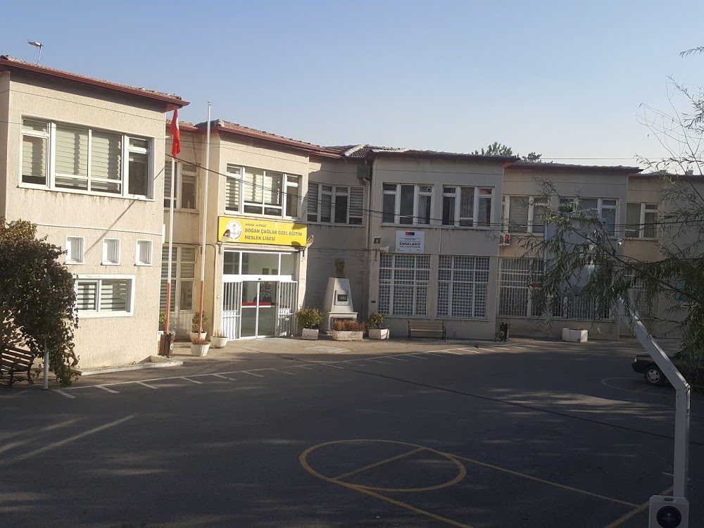 Doğan Çağlar Özel Eğitim Meslek Lisesi Fotoğrafları 4