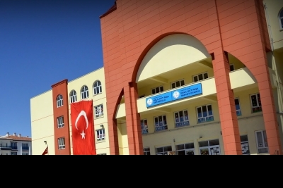 Halil Kut Paşa İmam Hatip Ortaokulu fotoğraf 1