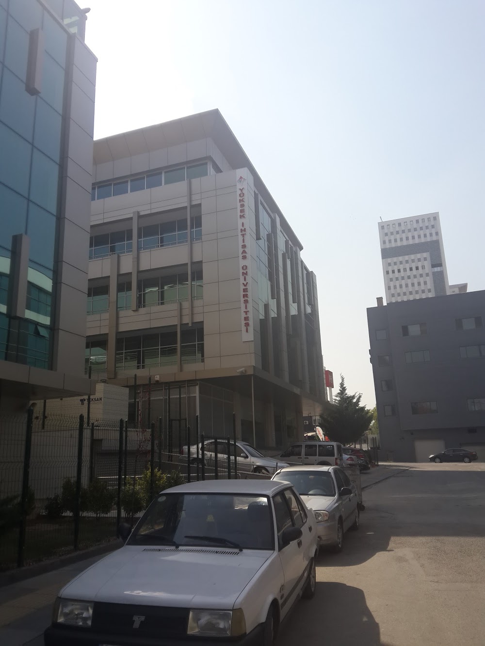 Özel Koru Anadolu Sağlık Meslek Lisesi Fotoğrafları 1