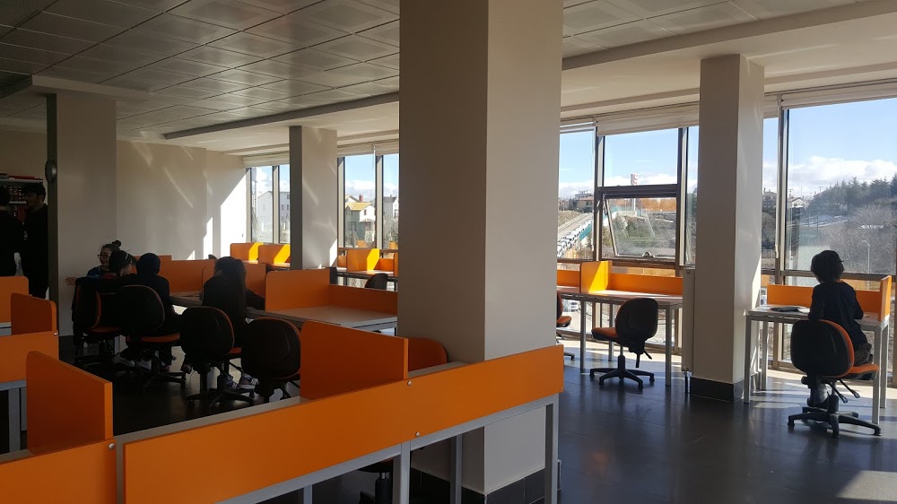 Özel Muradiye Fen Lisesi Fotoğrafları 1