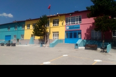 Şehit Mesut Acu Ortaokulu fotoğraf 1