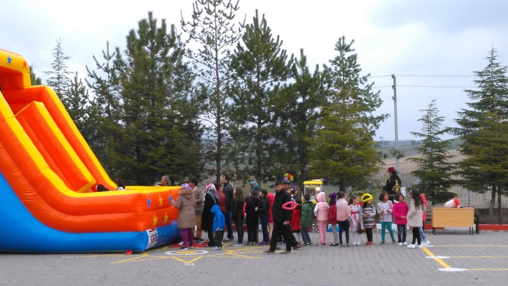 Faruk Kefelioğlu Ortaokulu Fotoğrafları 1