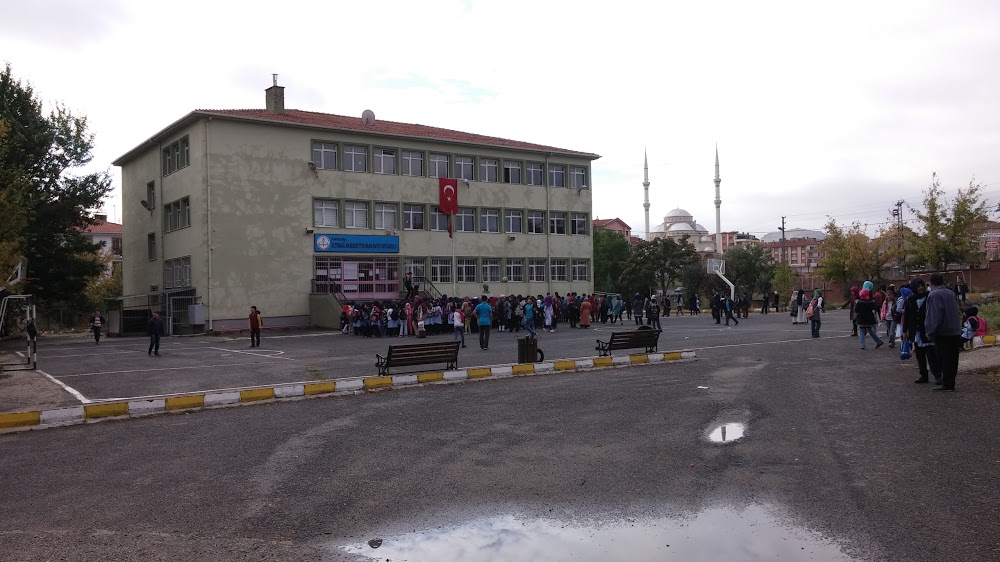 Beypazarı Akşemseddin Ortaokulu Fotoğrafları 7