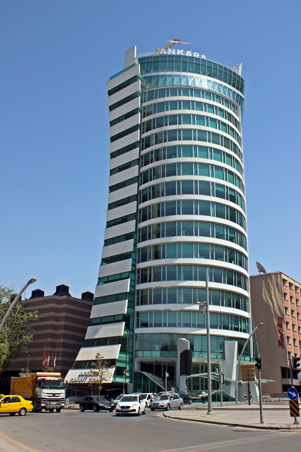 Özel Ankara Sanayi Odası Anadolu Teknik Lisesi Fotoğrafları 1