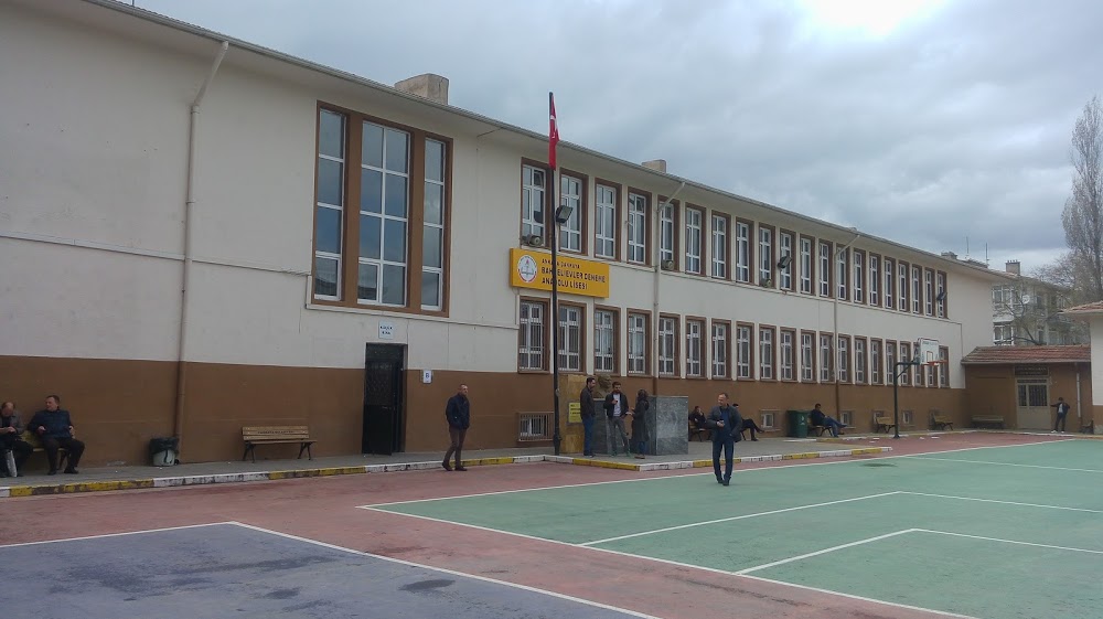 Bahçelievler Deneme Anadolu Lisesi Fotoğrafları 2
