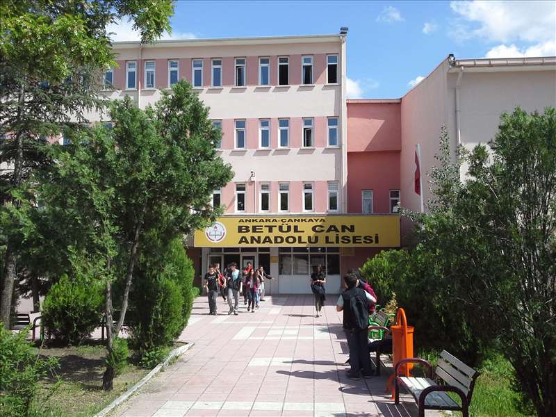 Betül Can Anadolu Lisesi Fotoğrafları 1