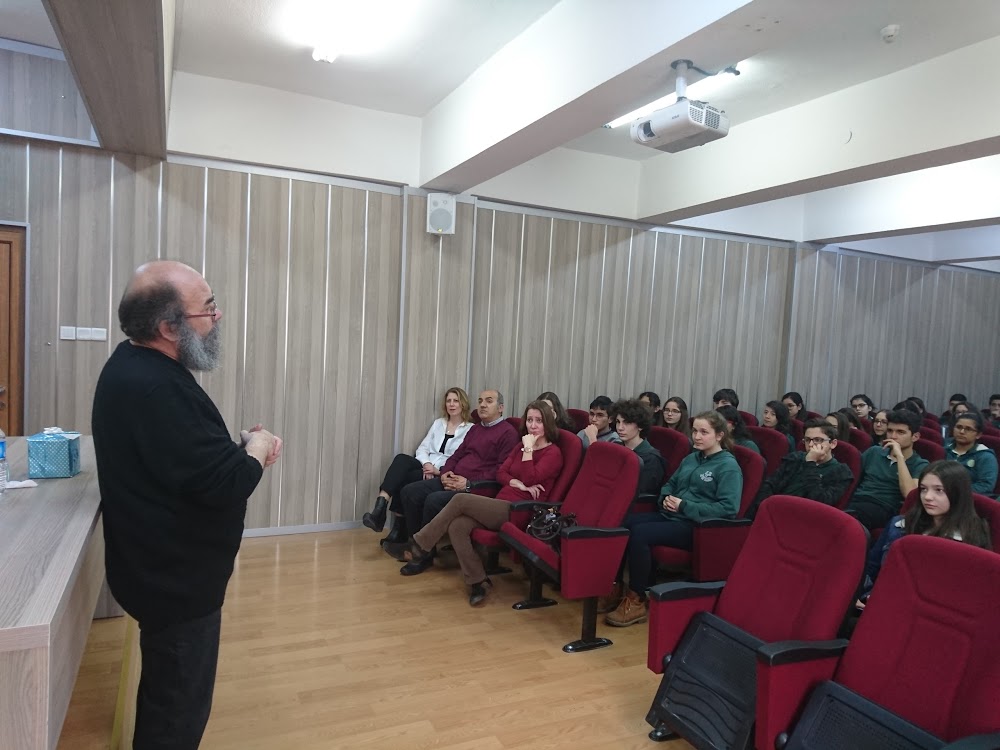 Dr.Binnaz Ege-Dr.Rıdvan Ege Anadolu Lisesi Fotoğrafları 4