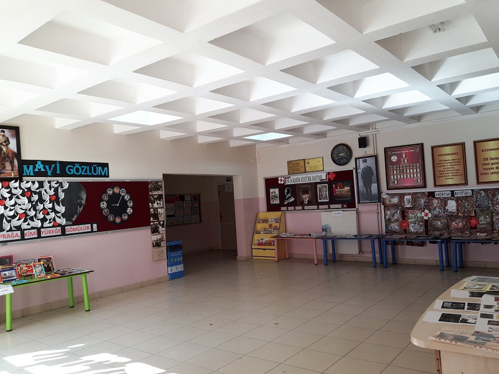 Çankaya DSİ İlkokulu Fotoğrafları 1