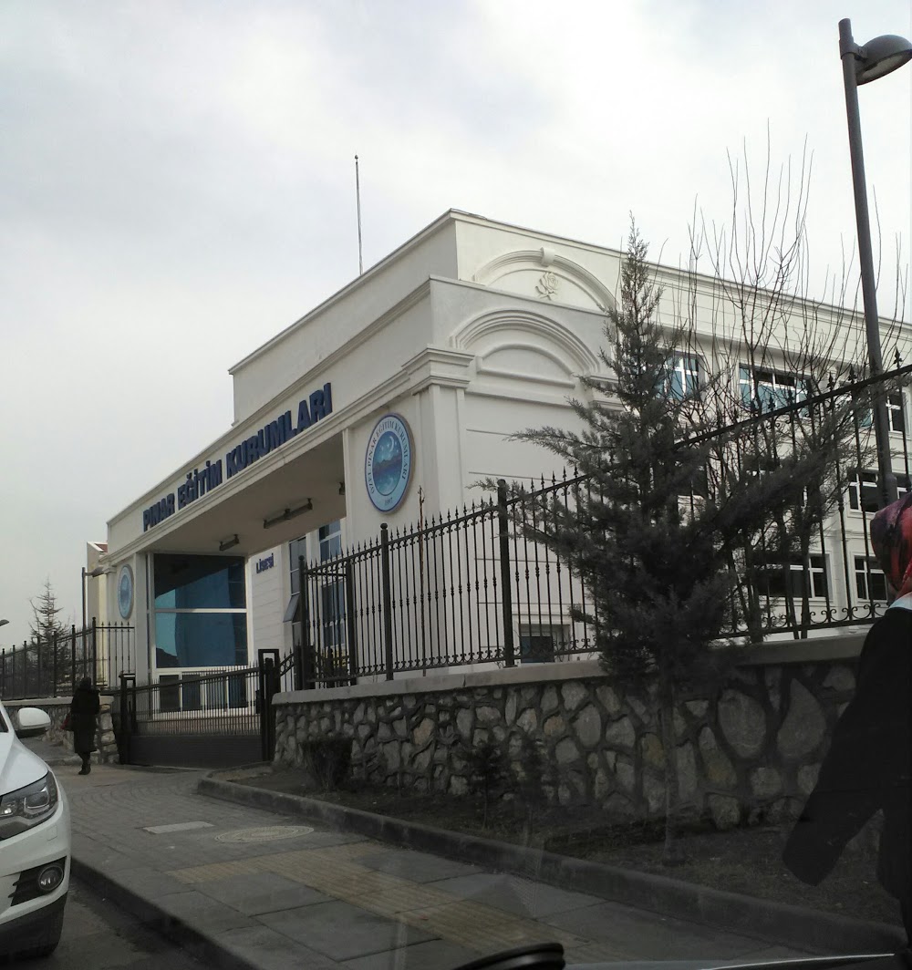 Özel Pi Fen Lisesi Fotoğrafları 1