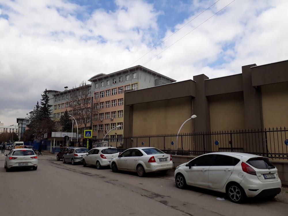 Gazi Üniversitesi Vakfı Özel Ortaokulu Fotoğrafları 1