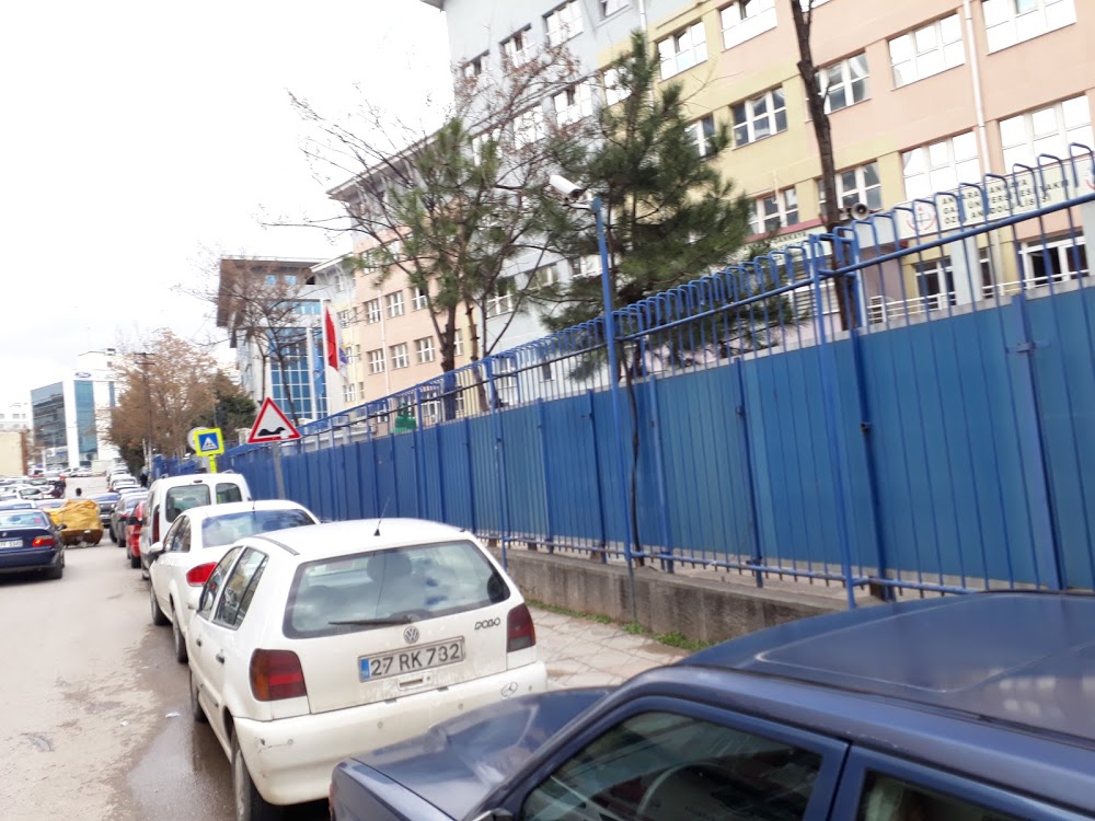 Gazi Üniversitesi Vakfı Özel Anadolu Lisesi Fotoğrafları 4