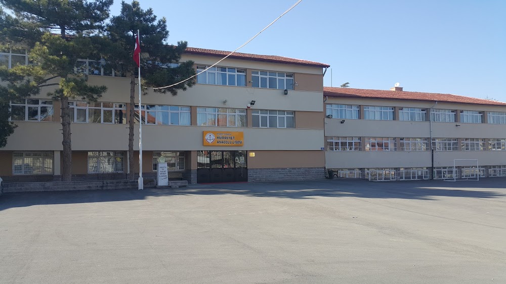 Çankaya Hürriyet Anadolu Lisesi Fotoğrafları 1