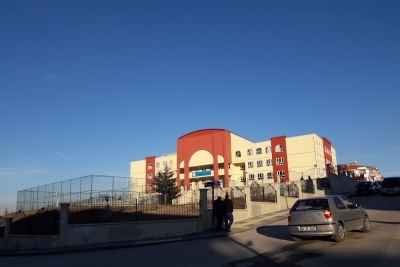 Kızılcahamam İmam Hatip Ortaokulu fotoğraf 6
