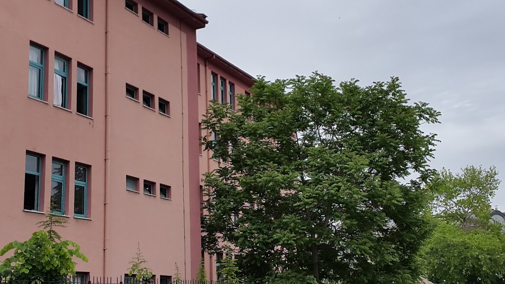 Kirami Refia Alemdaroğlu Anadolu Lisesi Fotoğrafları 3