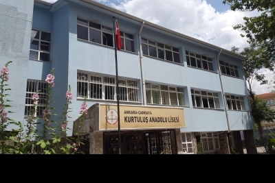 Kurtuluş Anadolu Lisesi fotoğraf 1