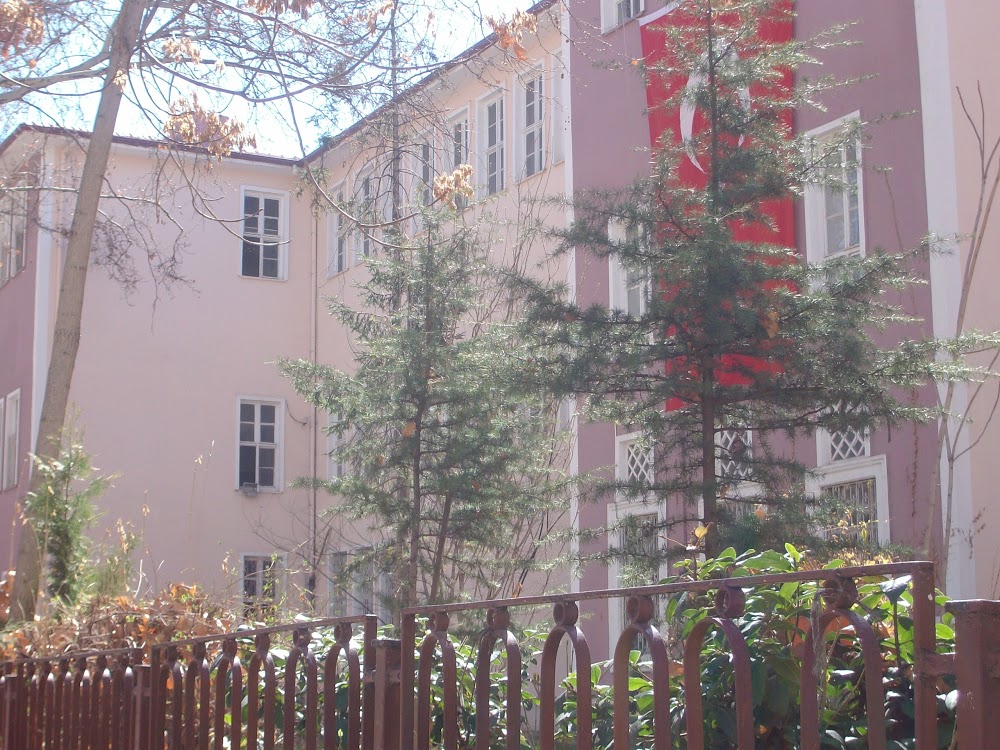 Elmadağ Namık Kemal Ortaokulu Fotoğrafları 2