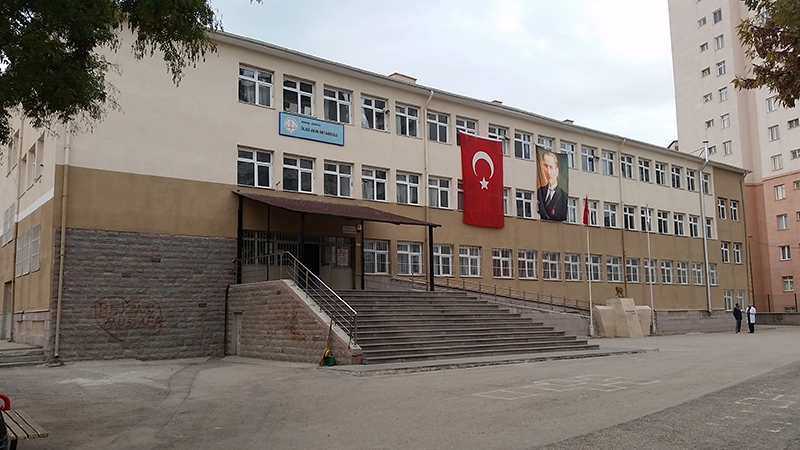 Ülkü Akın Ortaokulu Fotoğrafları 5