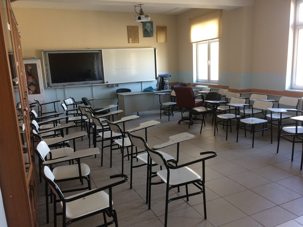 Çubuk Gevher Nesibe Mesleki Ve Teknik Anadolu Lisesi Fotoğrafları 1