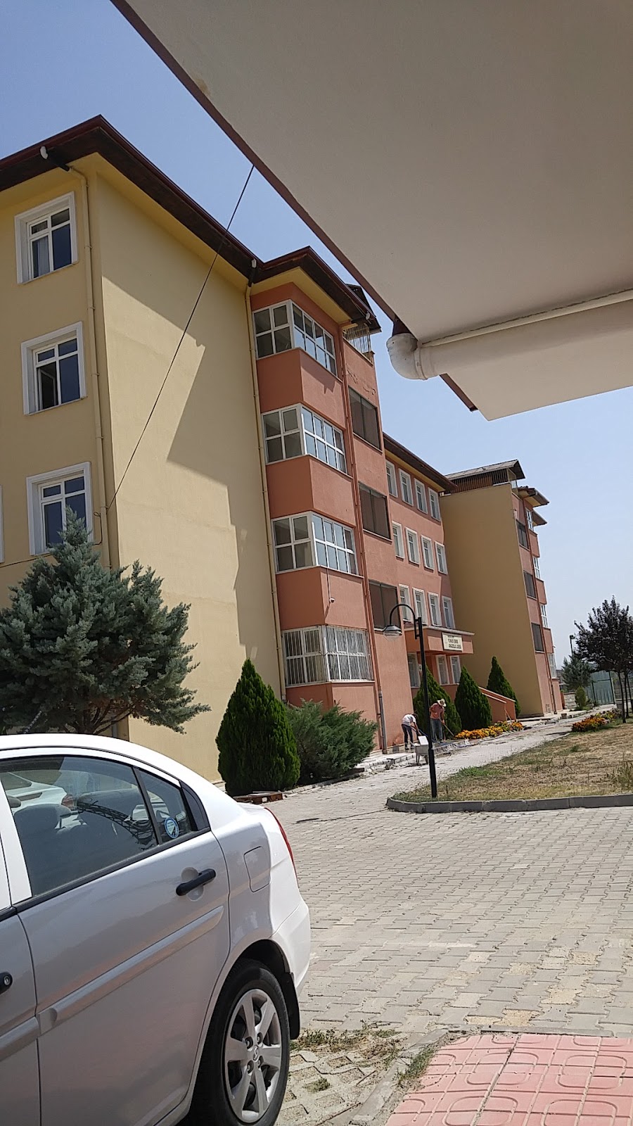 Çubuk Yunus Emre Anadolu Lisesi Fotoğrafları 1