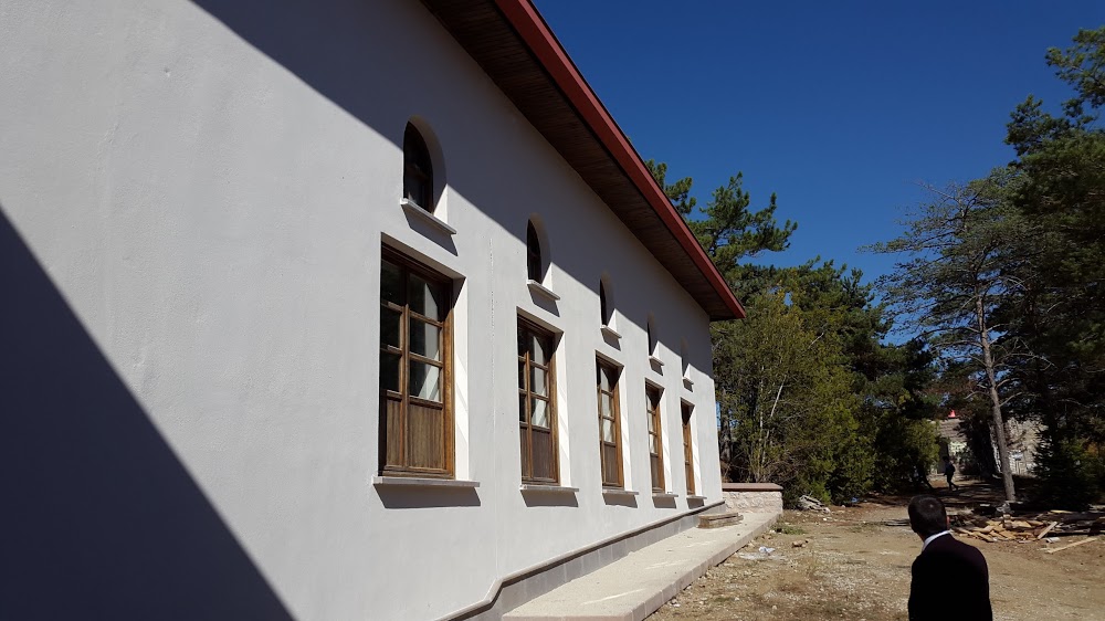 Elmadağ Anadolu Lisesi Fotoğrafları 4