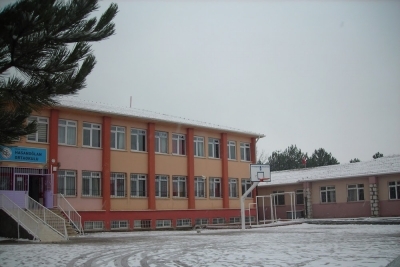 Hasanoğlan Ortaokulu fotoğraf 1