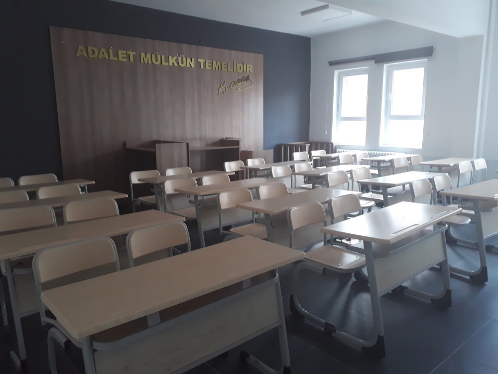 Etimesgut Şehit Salih Helvacı Mesleki Ve Teknik Anadolu Lisesi Fotoğrafları 1