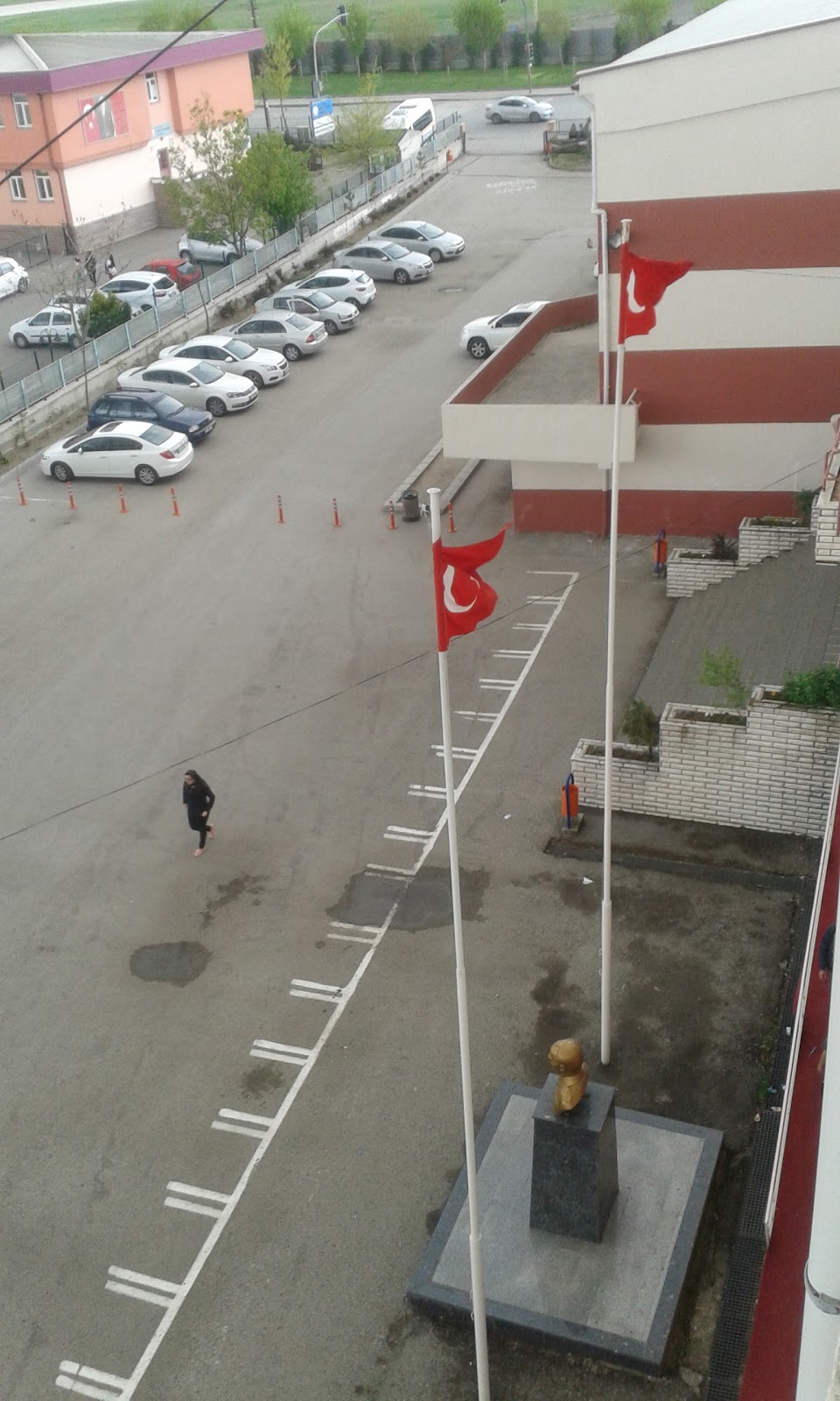 Etimesgut Mehmetçik Anadolu Lisesi Fotoğrafları 1