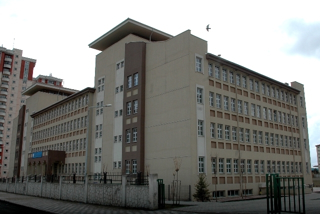 Etimesgut Şair Zihni Ortaokulu Fotoğrafları 2