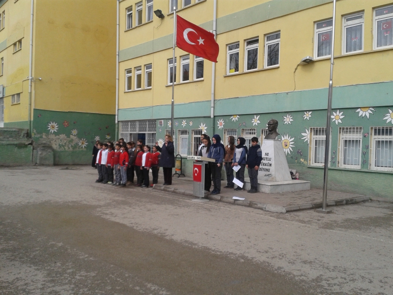 Etimesgut Sakarya Ortaokulu Fotoğrafları 1