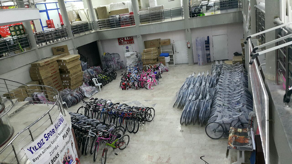 Etimesgut Şehit Ömer Halisdemir Anadolu Lisesi Fotoğrafları 1