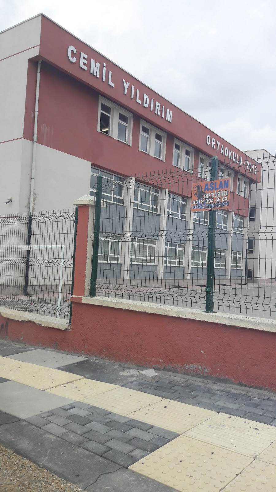 Cemil Yıldırım Ortaokulu Fotoğrafları 1