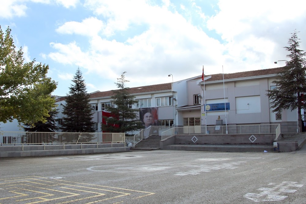 Gölbaşı Dikilitaş İlkokulu Fotoğrafları 3