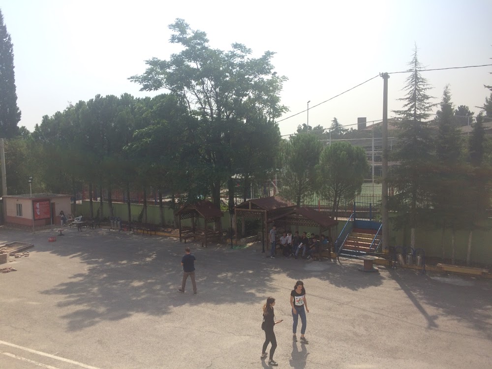 Gölbaşı Necip Fazıl Kısakürek Mesleki Ve Teknik Anadolu Lisesi Fotoğrafları 2