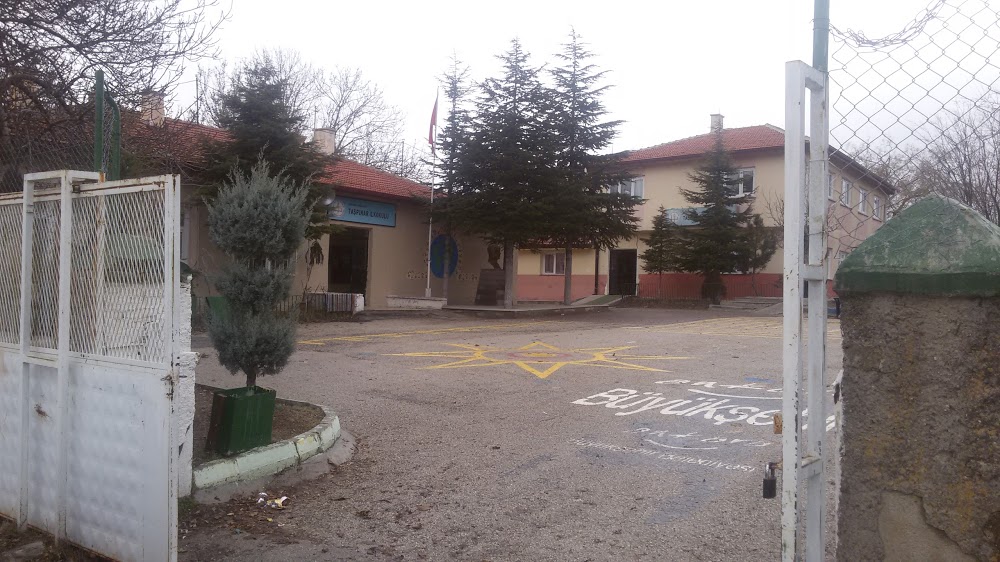 Gölbaşı Taşpınar Ortaokulu Fotoğrafları 1